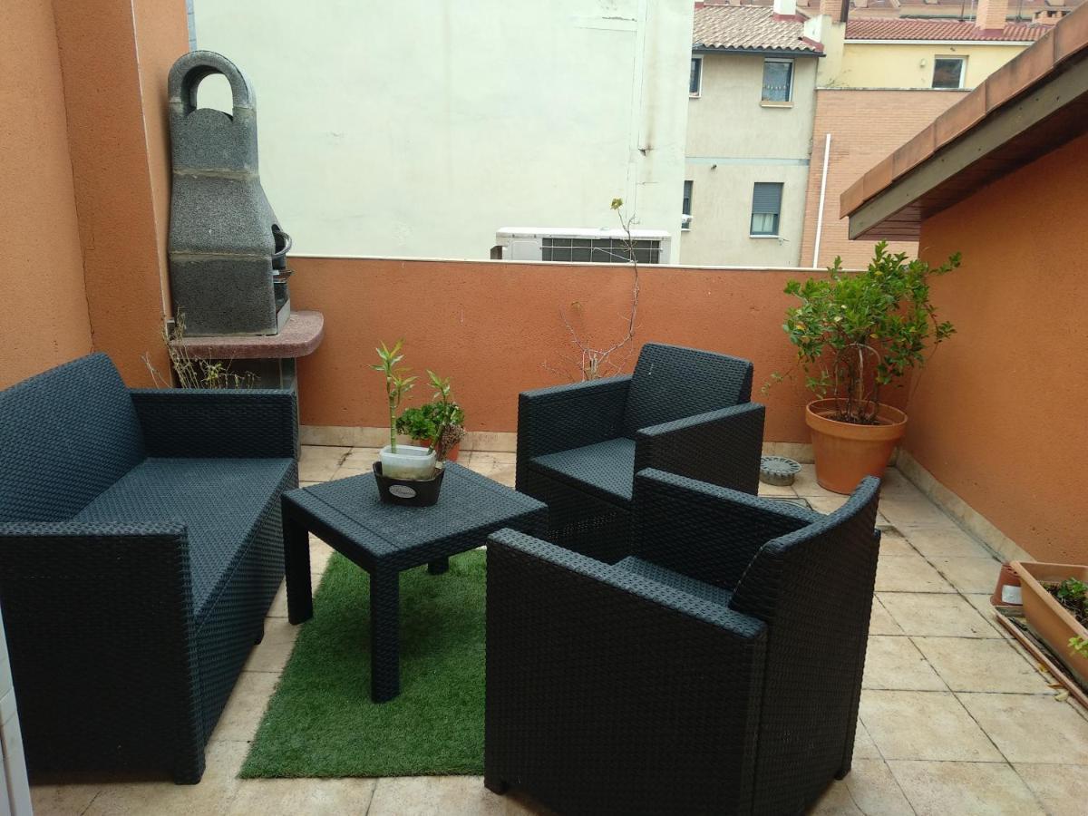 Apartamento Agustina de Aragón Zaragoza Exterior foto