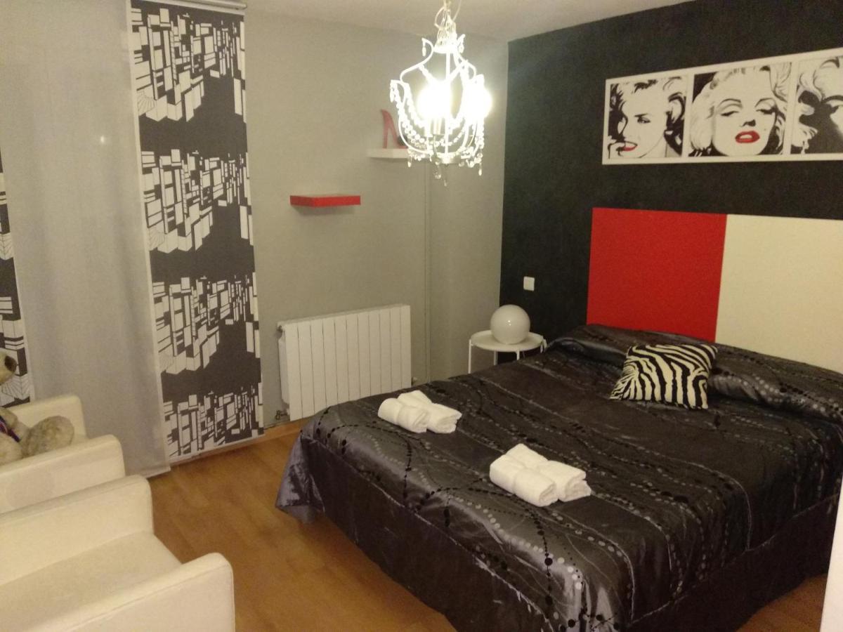 Apartamento Agustina de Aragón Zaragoza Exterior foto